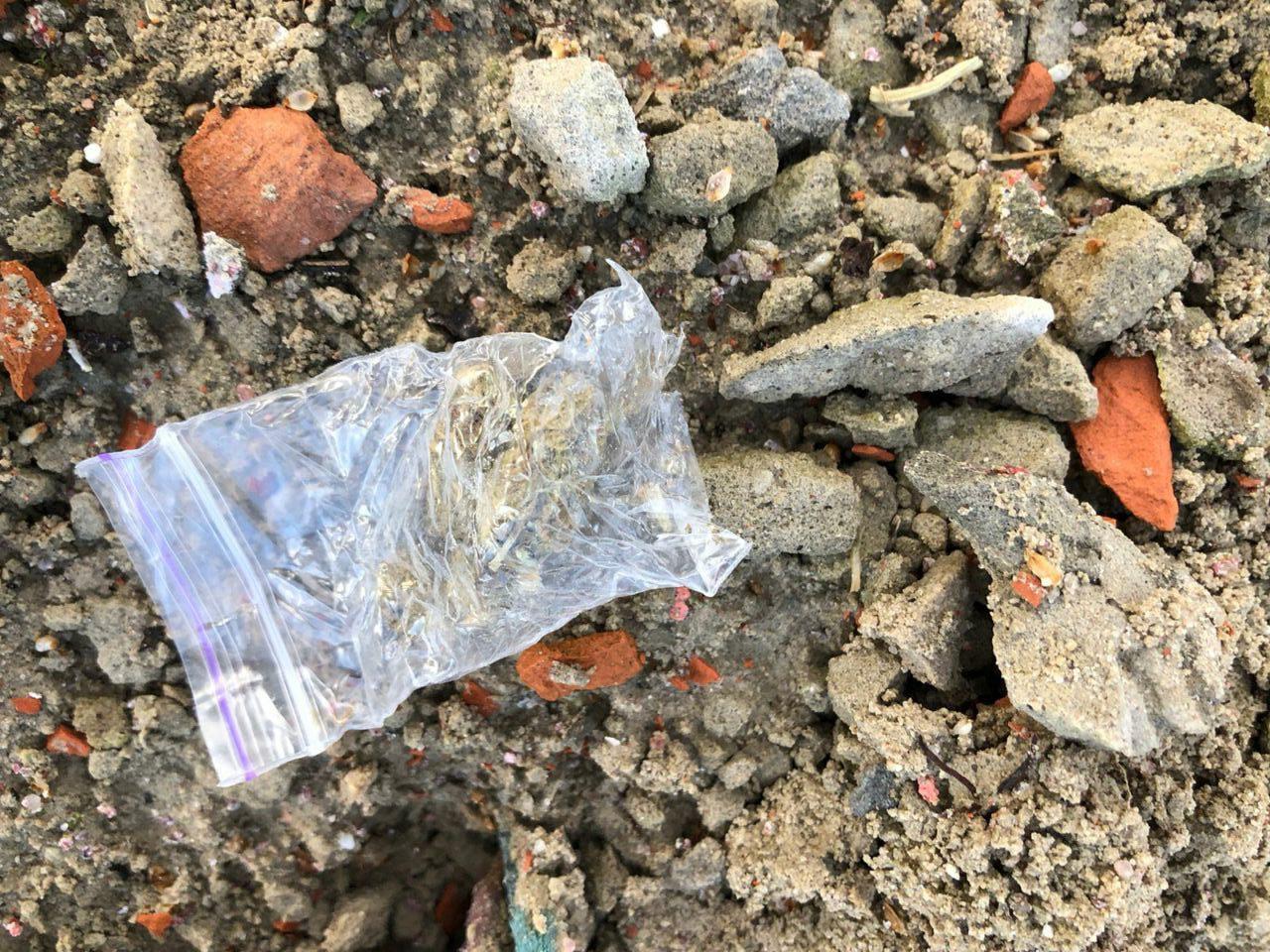 У Рівному поліцейські викрили 20-річного закладчика канабісу