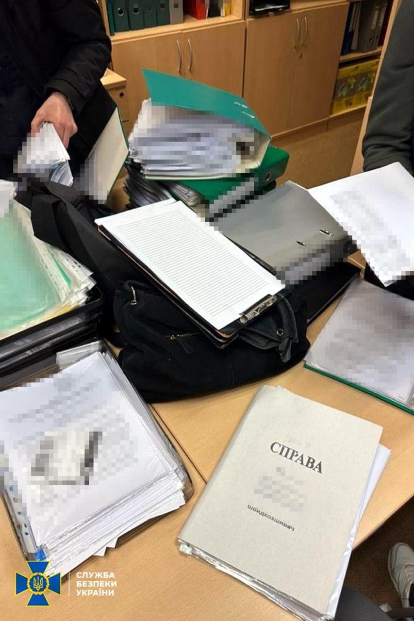 Задля уникнення санкцій РНБО Новинський намагався перереєструвати власні індустріальні об’єкти
