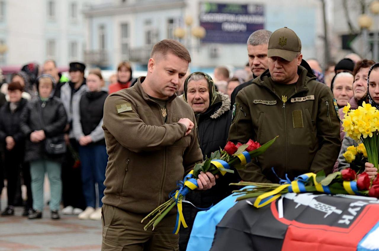Двох найкращих синів нашої громади сьогодні провели в останню путь