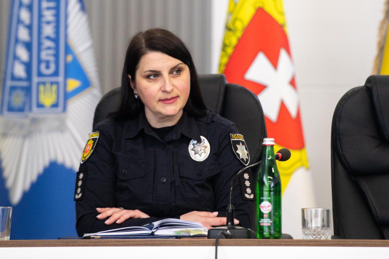 Отримали погони та одразу на службу: поліція Рівненщини поповнилася 56 молодими офіцерами