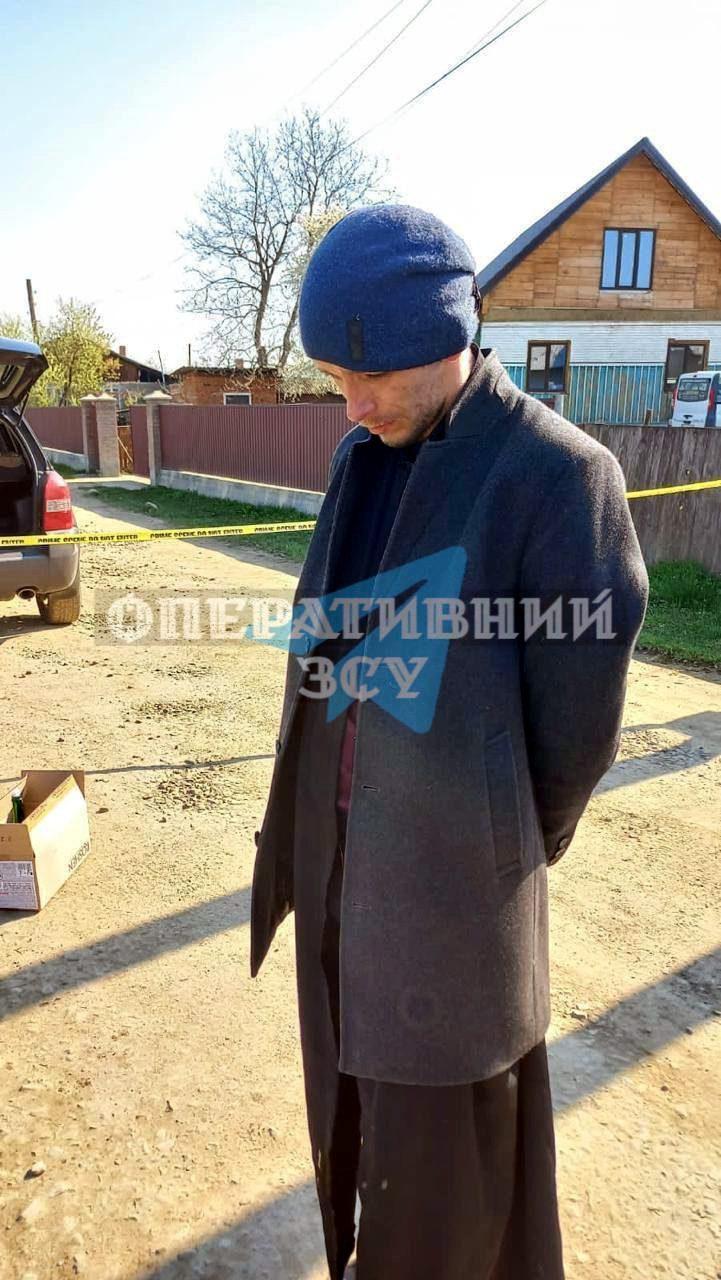 Чоловік якого затримали за підпал церкви виявився монахом (фото)