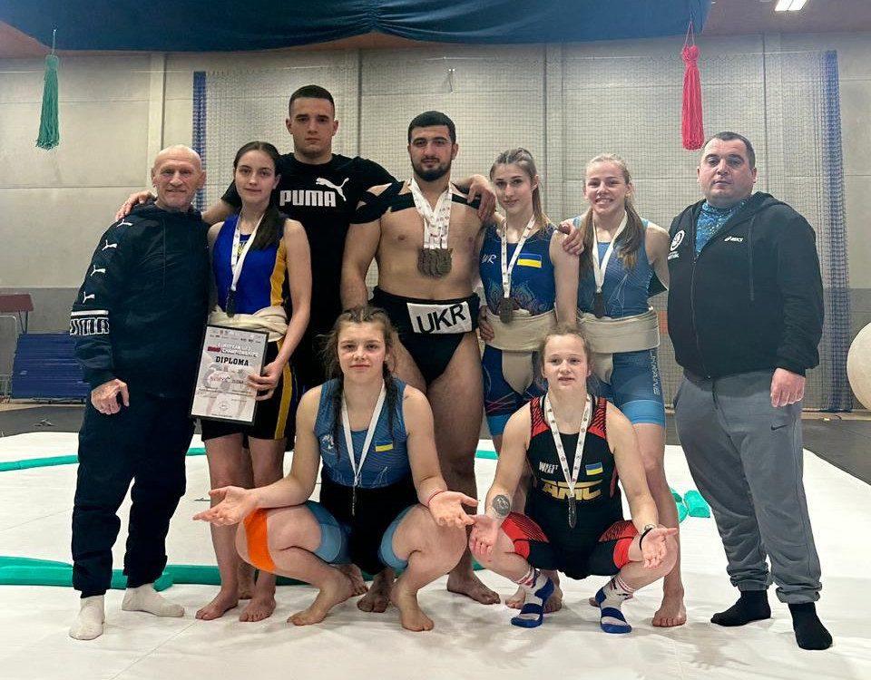 Нові перемоги рівненських сумоїстів
