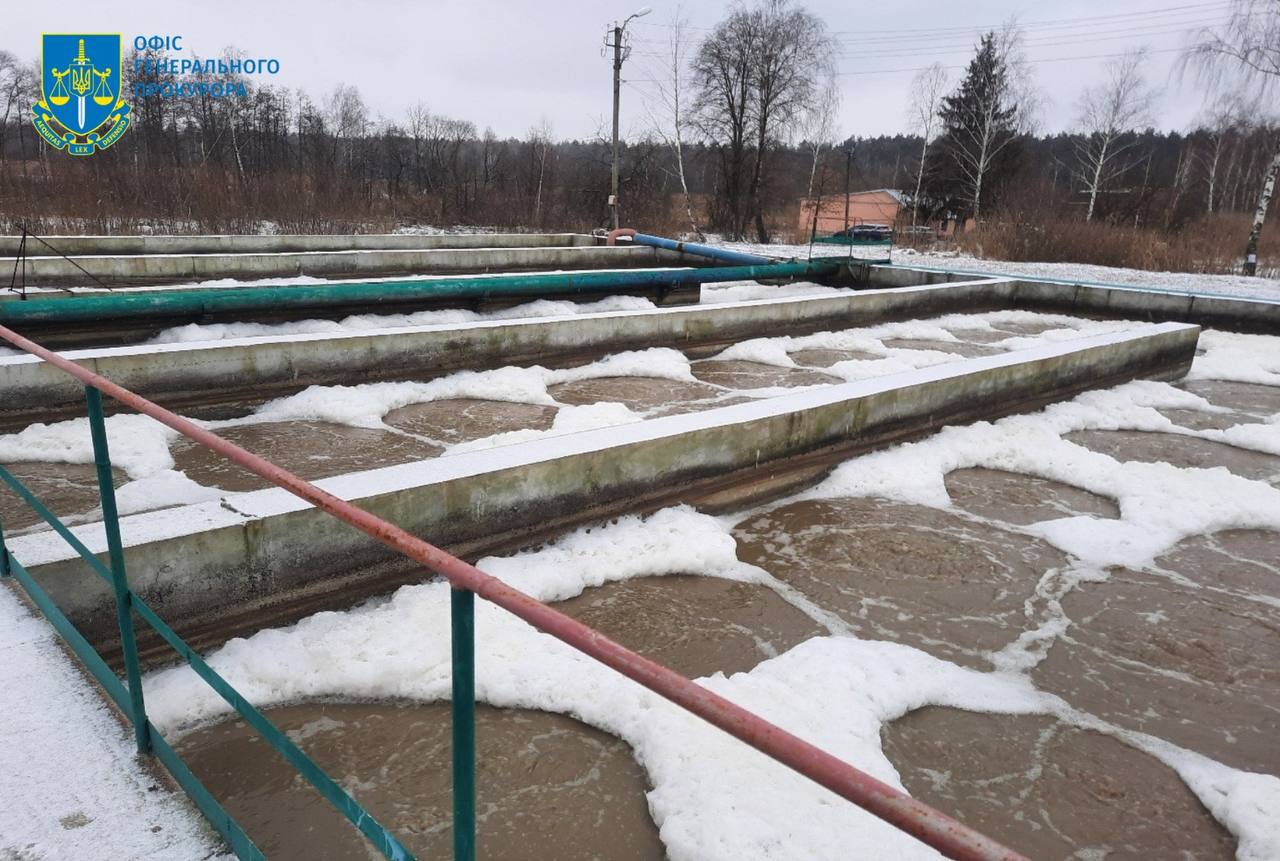 Двох службовців судитимуть за отруєння притоки р. Случ
