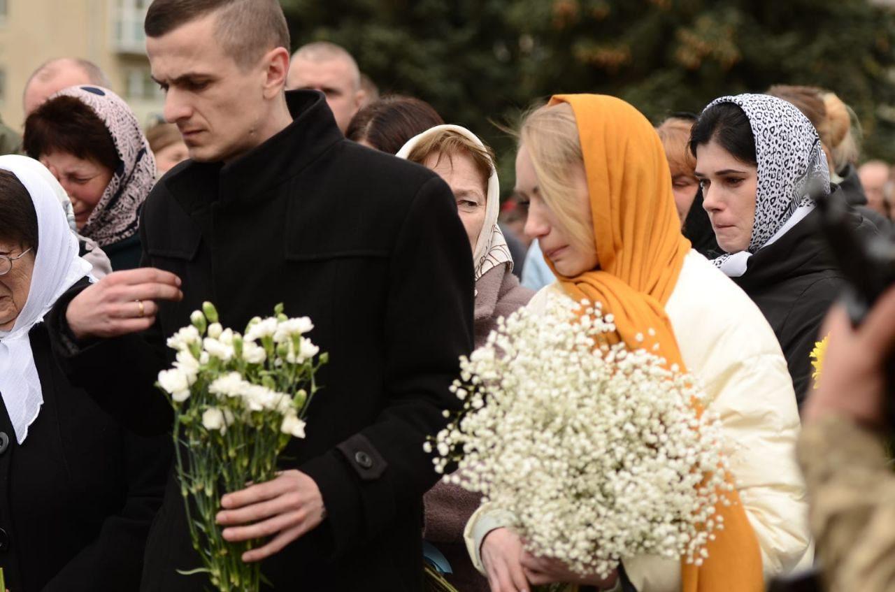 У Рівному провели в останню путь нашого Героя, відданого захисника України Ігоря Люшина