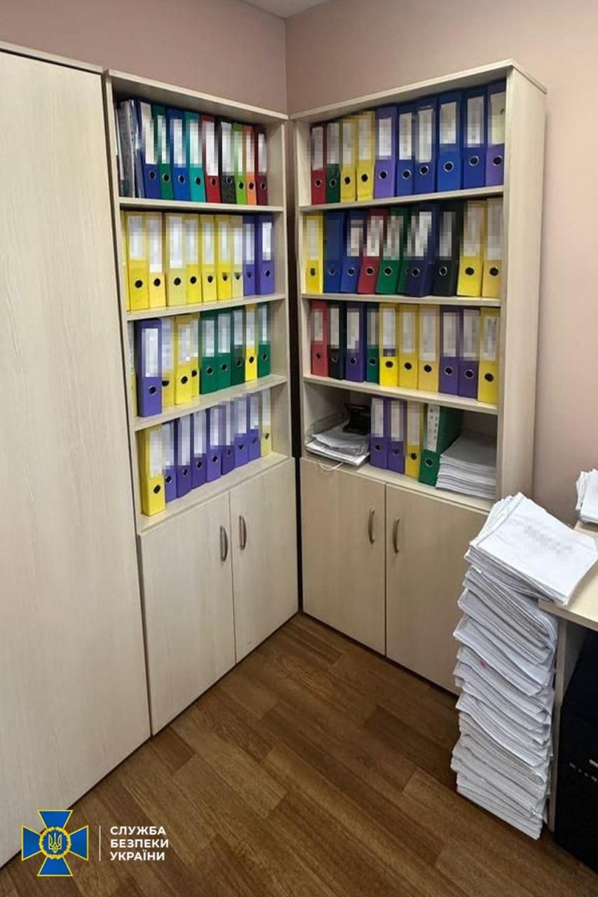 СБУ та ДБР викрили на Київщині 15 компаній, які працювали на зрадника Сівковича та фсб