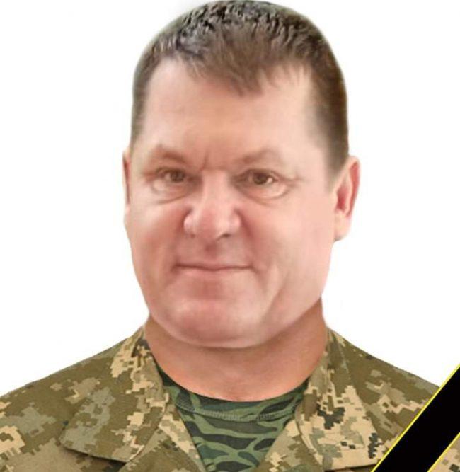 На Рівненщині прощалися із сімома захисниками
