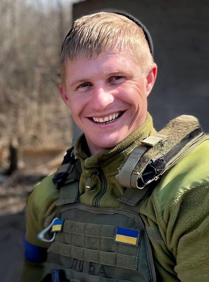 У громадах на Рівненщині попрощалися ще з двома Героями