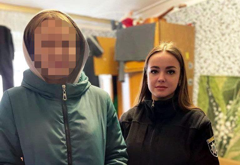 У Рівному ювенальні поліцейські розшукали зниклу неповнолітню Поліцейські розшукали зниклу неповнолітню
