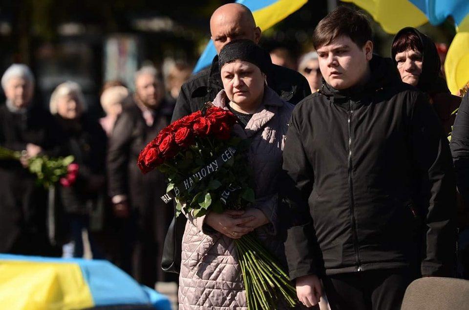 Сьогодні Рівне провело в останню путь нашого Захисника