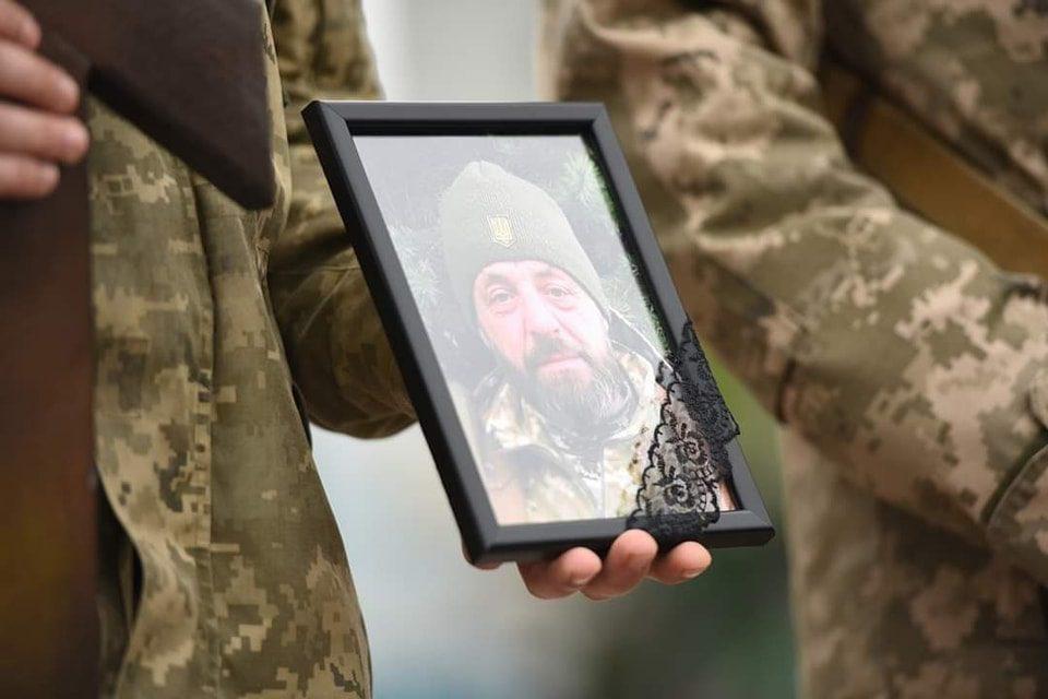 Сьогодні Рівне провело в останню дорогу ще двох Героїв