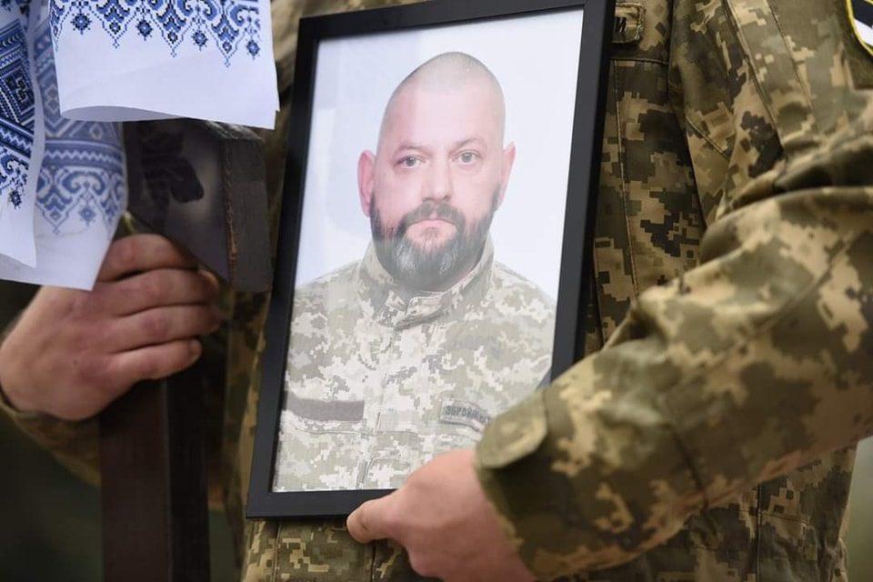 Сьогодні Рівне провело в останню дорогу ще двох Героїв