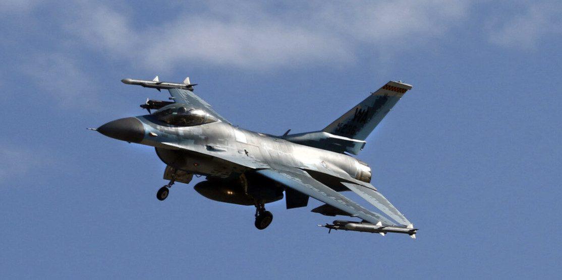 F-16