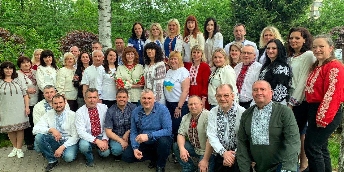 Нагородили переможців конкурсу вишиванок “Рівнетеплоенерго”