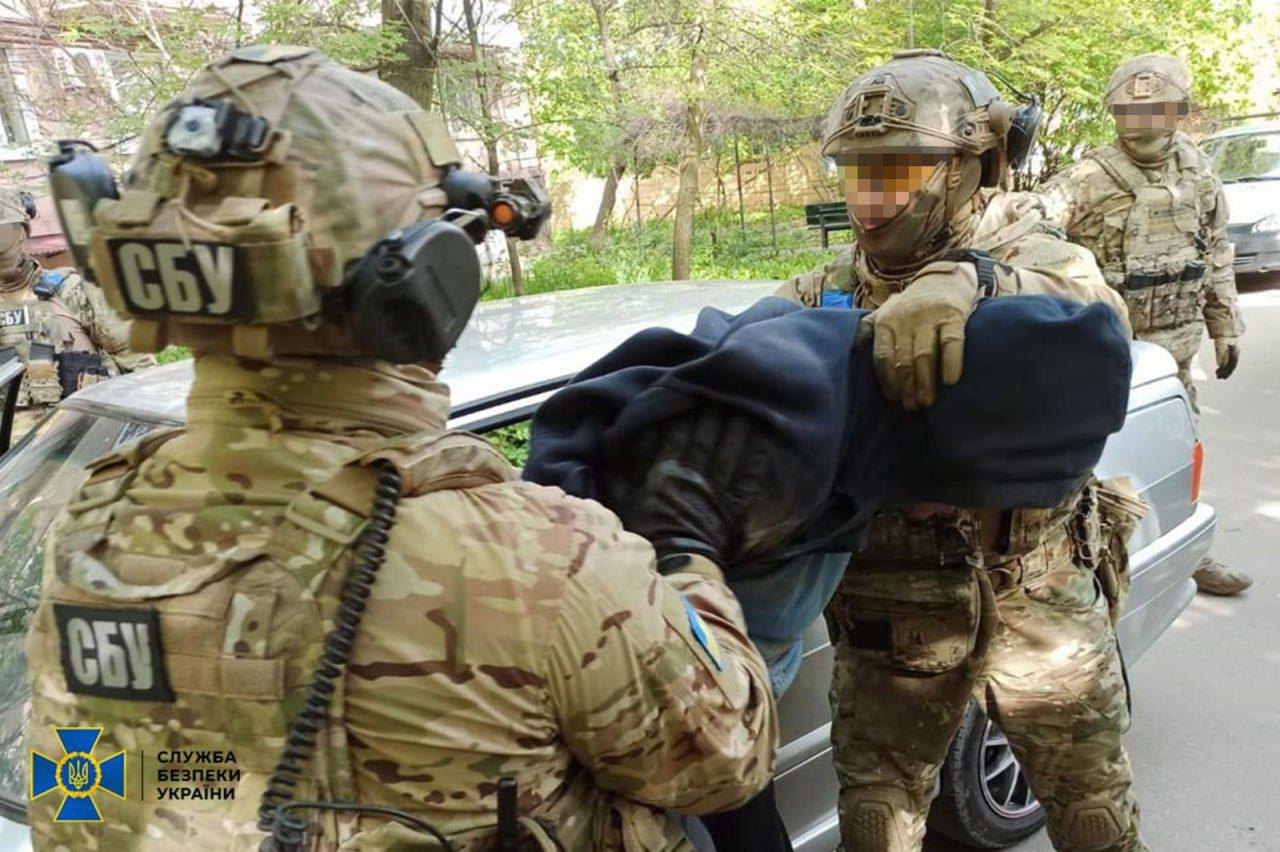СБУ затримала російських агентів, які готували теракти проти командування ЗСУ