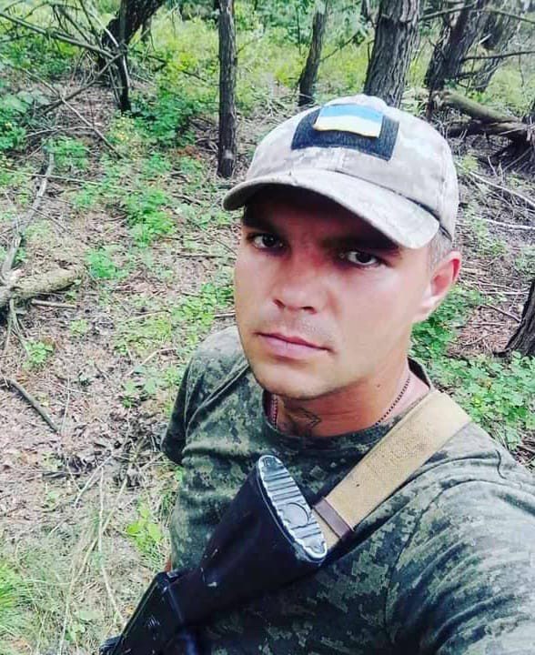 На Рівненщині попрощалися із трьома героями