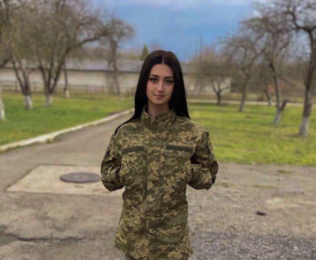 Білий халат на камуфляж змінили фельдшери та медсестри з Рівненщини