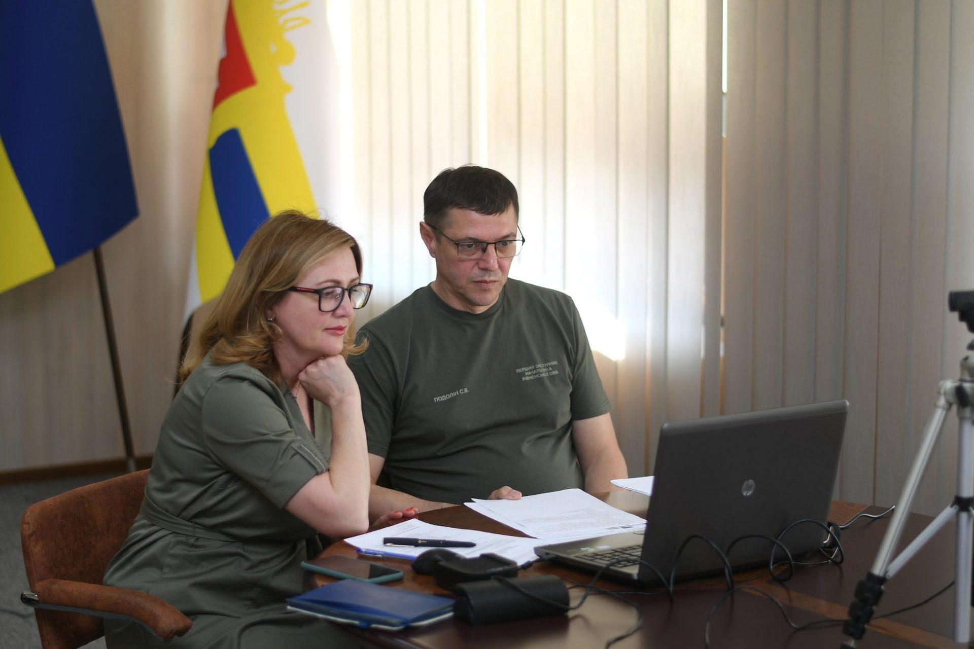 На засіданні наглядової ради проєкту.