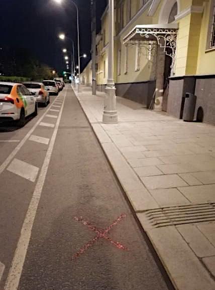Мітка у москві.