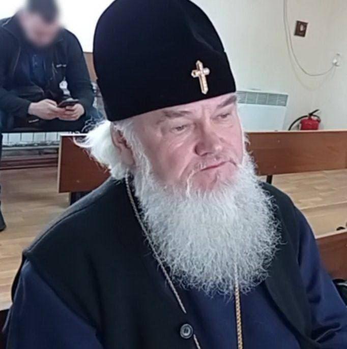 Вперше винесено вирок митрополиту УПЦ (мп): він визнав, що винен у злочинах