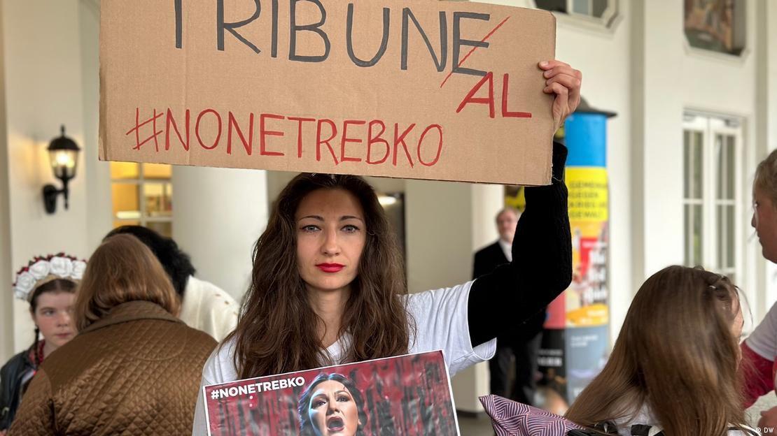 Протест українців у Берліні.
