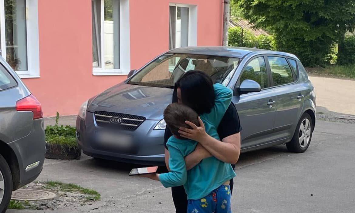 Маленького мандрівника з Рівного повернули батькам