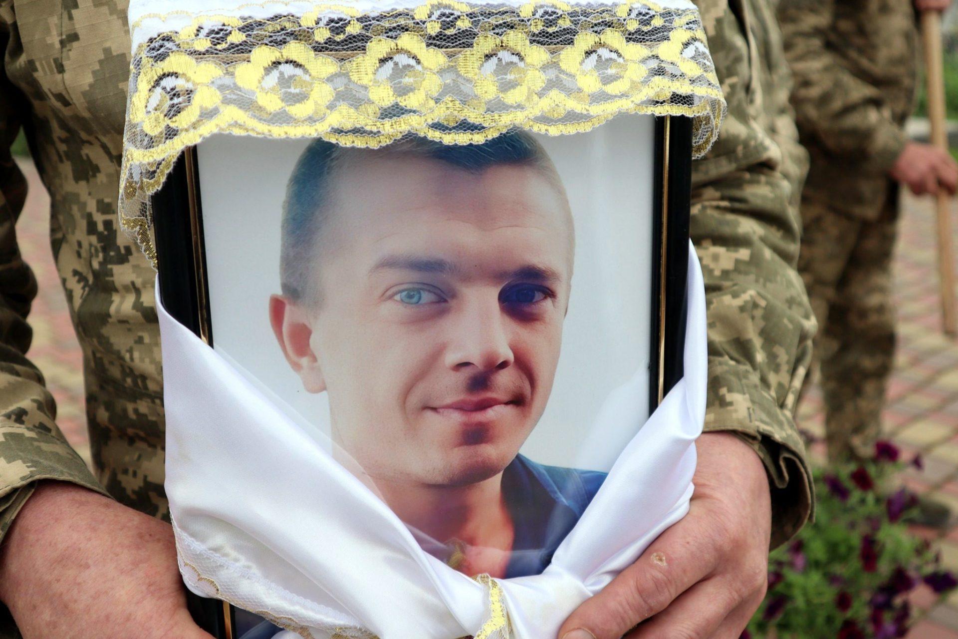 На Рівненщині провели в останню дорогу чотирьох Героїв