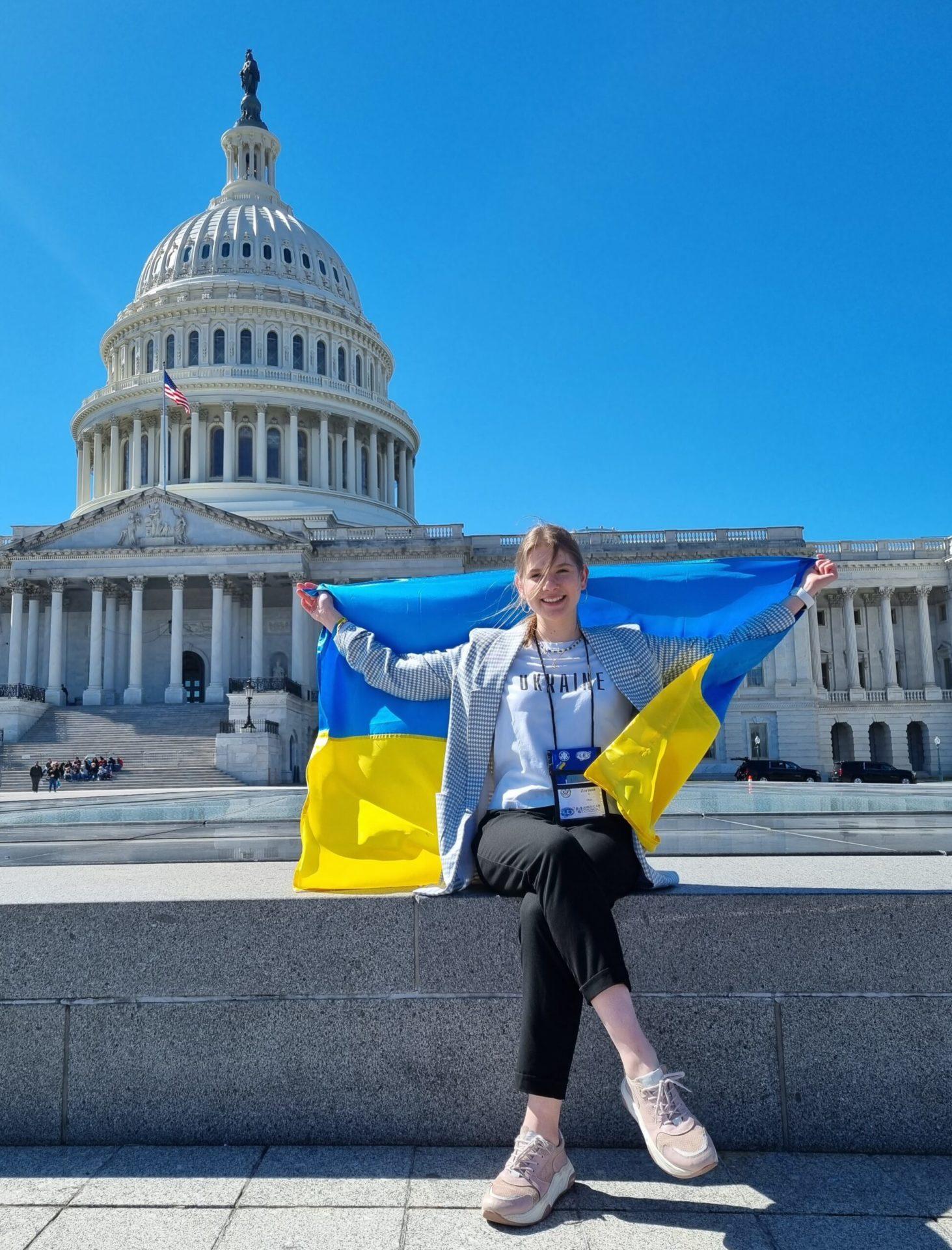 Закохала в Україну американців дівчина з Рівного