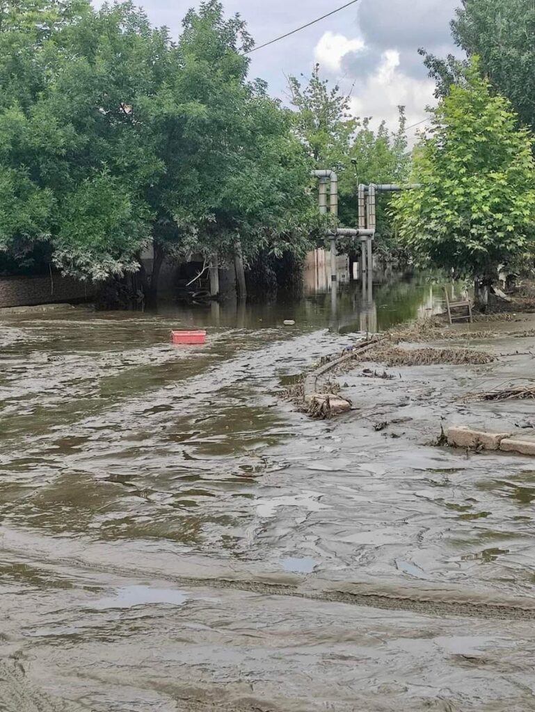 Наслідки затоплення в Херсоні
