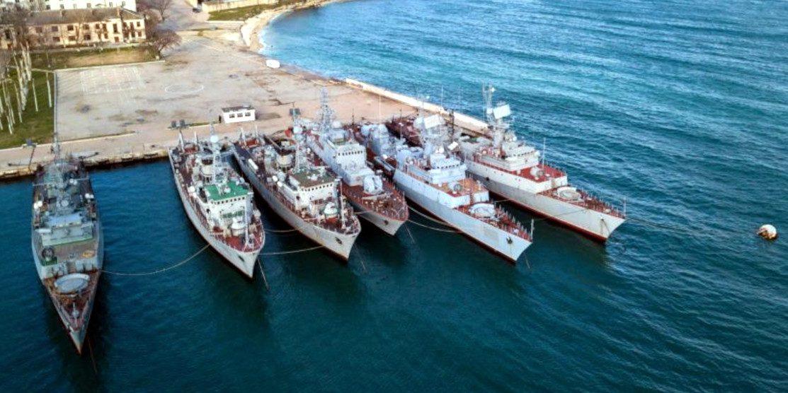 Захоплені кораблі ВМС ЗСУ рашисти утилізують в тимчасово окупованому Криму