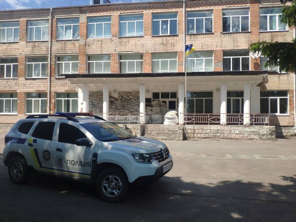 policija_perevirka_ukryttiv_03-1