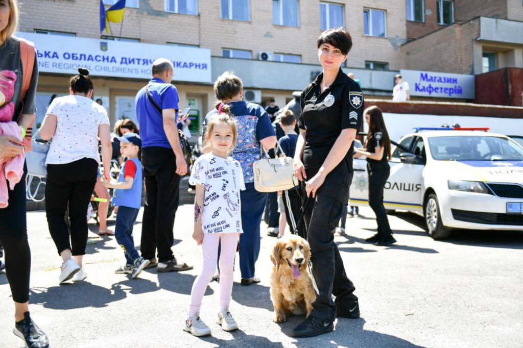 policija_zibrala_120_tysiach_05