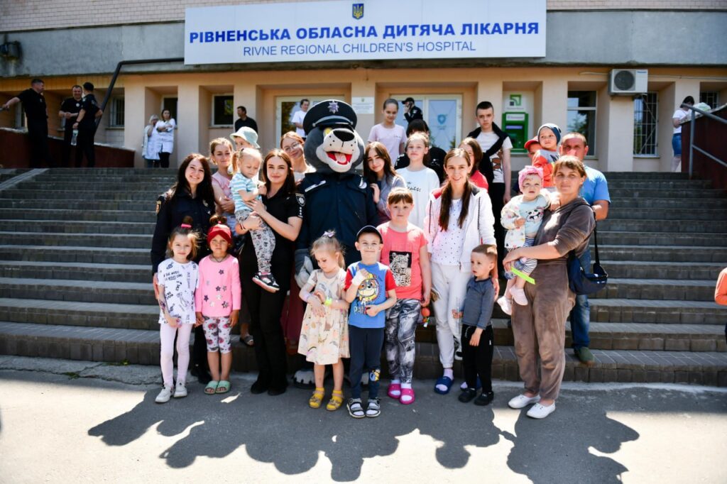 policija_zibrala_120_tysiach_07