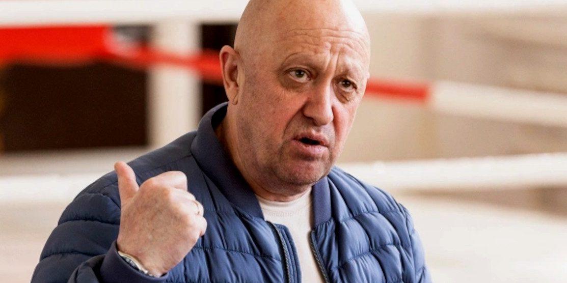 прігожин заявив, що пвк “вагнер” розвертає свої колони і йде в польові табори