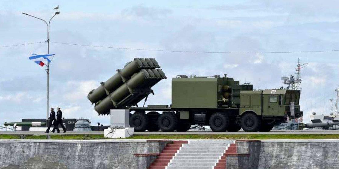 росіяни планують використовувати берегові ракетні комплекси для обстрілу українських міст