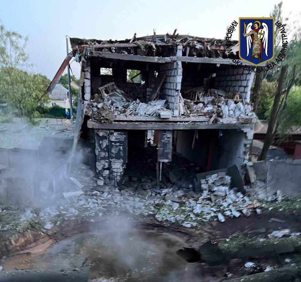 рашисти знову обстріляли Київ