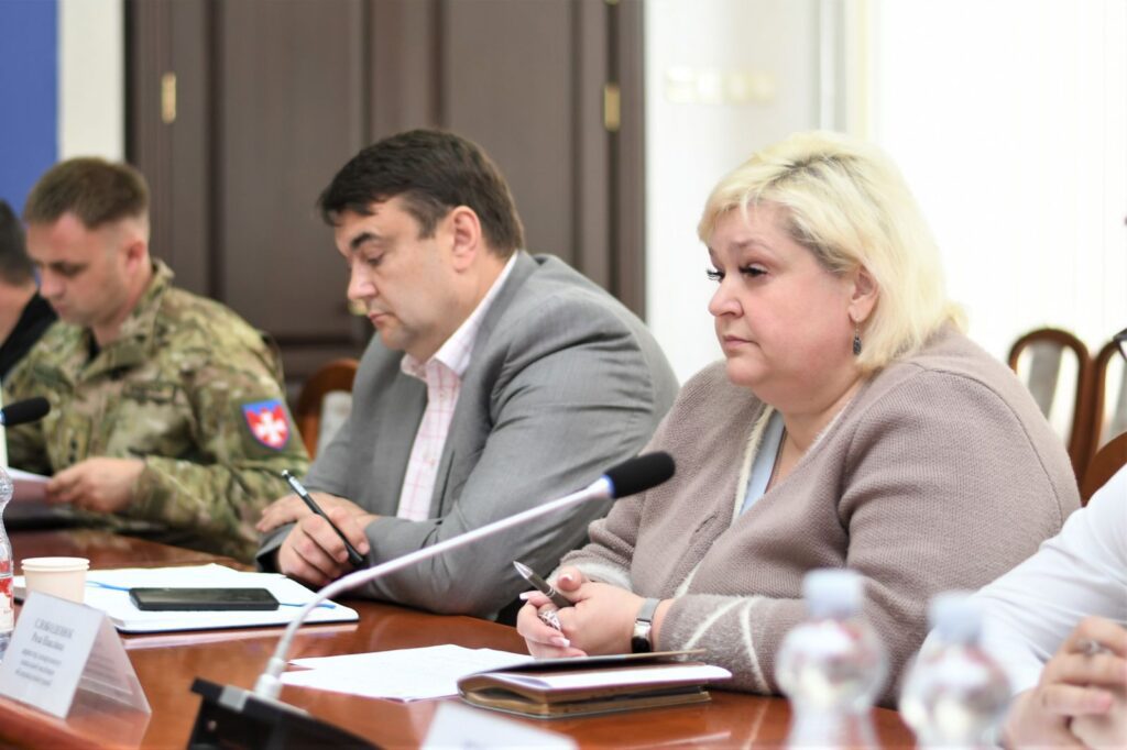 Нарада щодо субвенцій на створення служб підтримки.