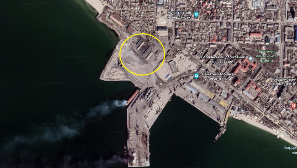udar_po_portu_Berdiansk_02