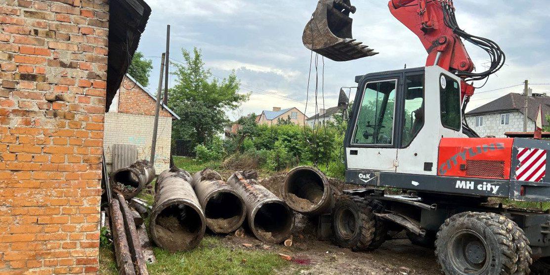 У Великому Олексині поліцейські встановлюють обставини загибелі депутата селищної ради