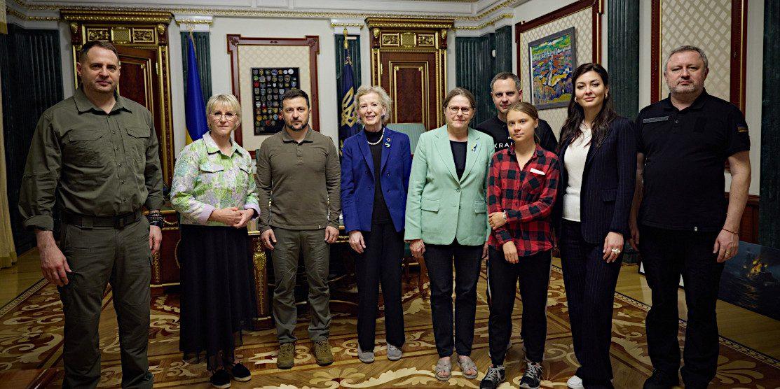 Президент України провів зустріч із членами Міжнародної робочої групи щодо екологічних наслідків війни
