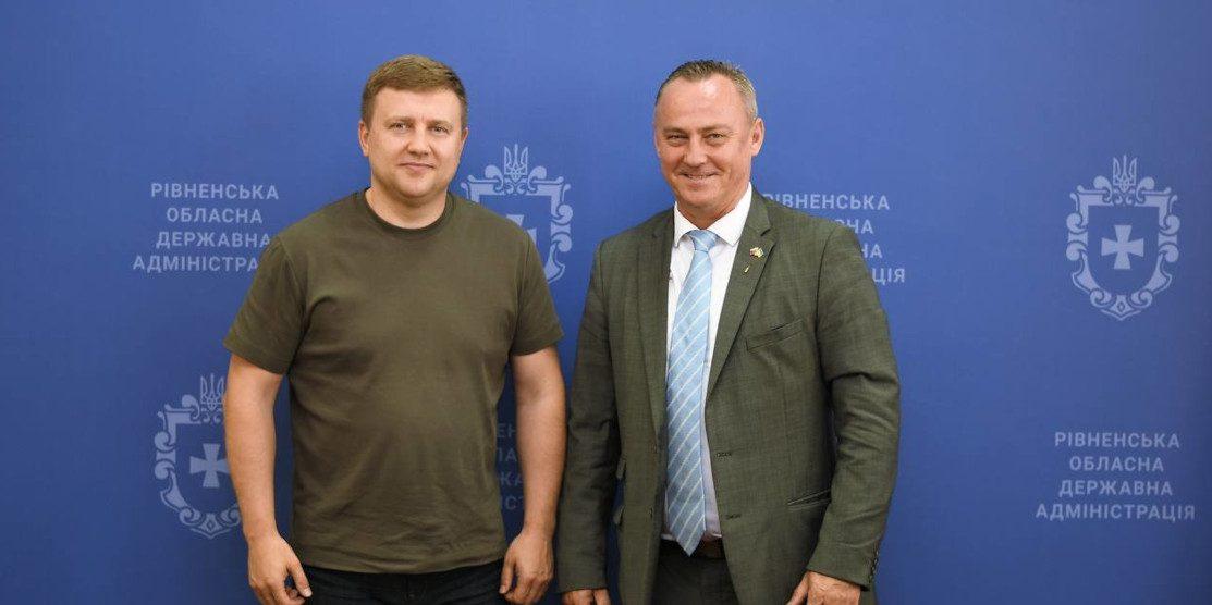 Словацькі благодійники передали у Клевань реабілітаційні тренажери