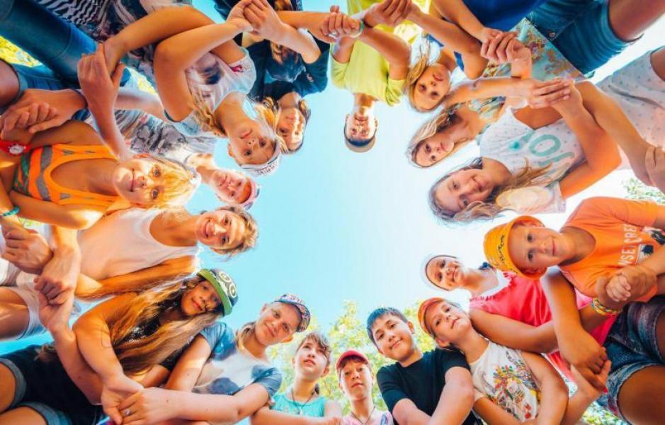 В Рівному запрошують зареєструвати на оздоровлення дітей військовослужбовців