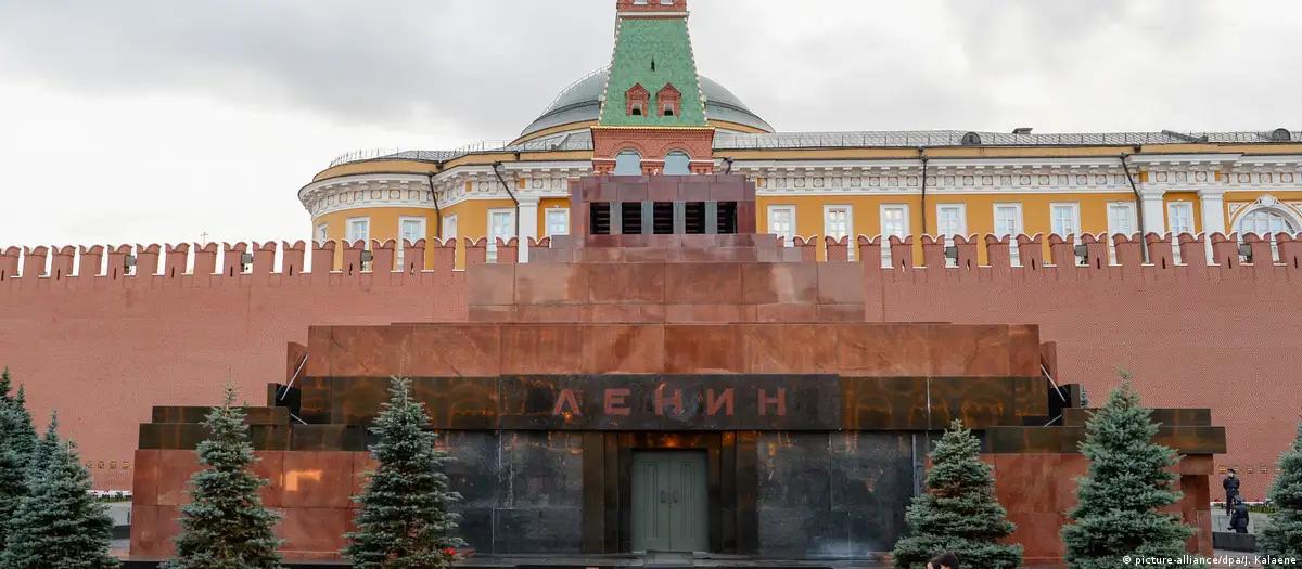 Вождя революції в мавзолеї намагалися підпалити