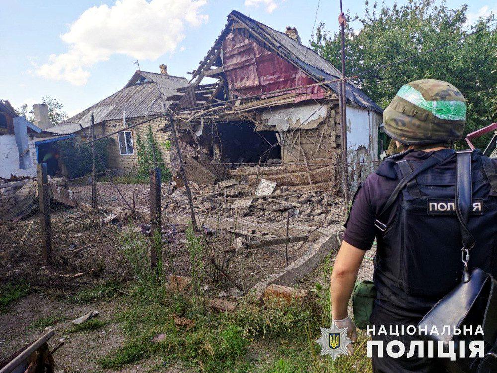 Наслідки обстрілу.