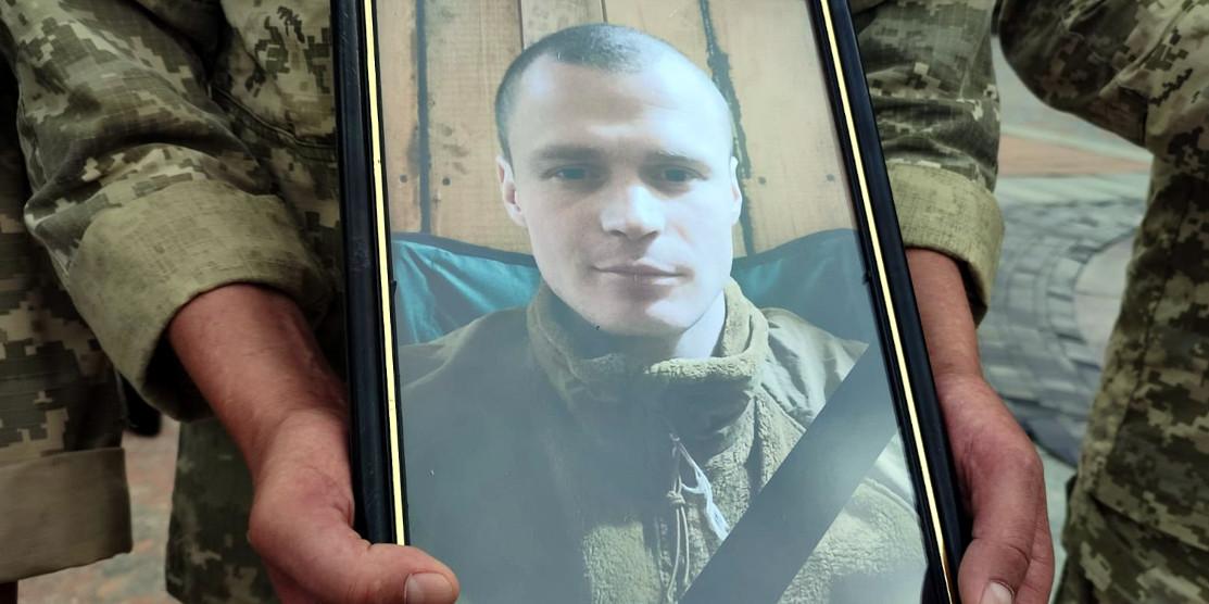 Рівне провело в останню земну дорогу Андрія Пісклова Рівне провело в останню земну дорогу Андрія Пісклова