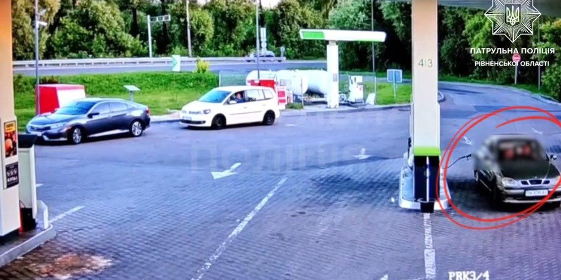 Водій на наркотиках пошкодив заправку і відмовився платити (відео)