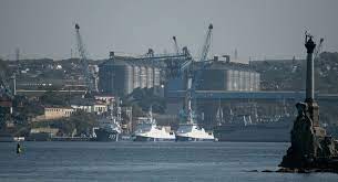 Севастополь тричі атакували безпілотники