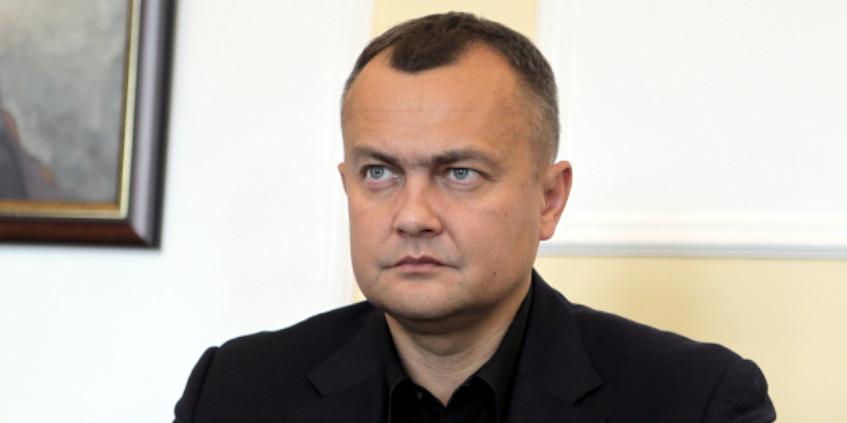 СБУ і ДБР провели обшуки у народного депутата України, який відпочивав на Мальдівах