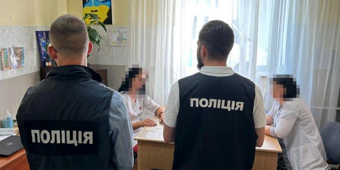Корупційні схеми ухилення від призову: у рамках комплексного відпрацювання Нацполіція проводить понад 200 обшуків