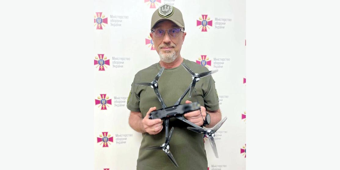 Переконливі ТТХ і новий масштаб виробництва: 10-та модель FPV-дрона стає в експлуатацію у ЗСУ