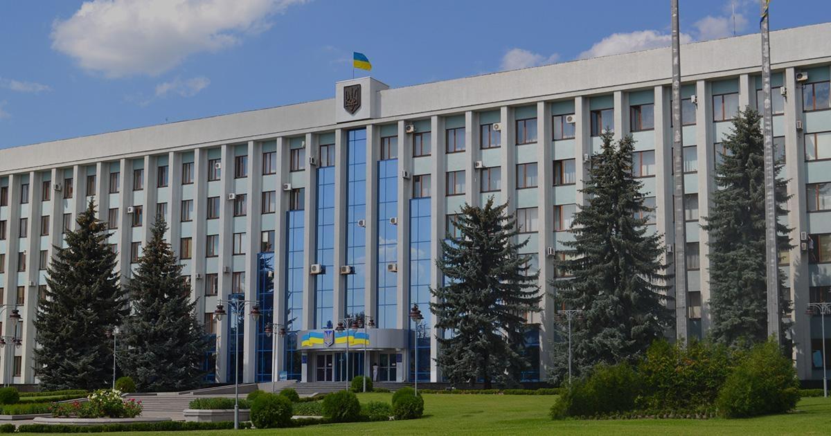 Що заробили керівники Рівненської обласної військової адміністрації минулого року